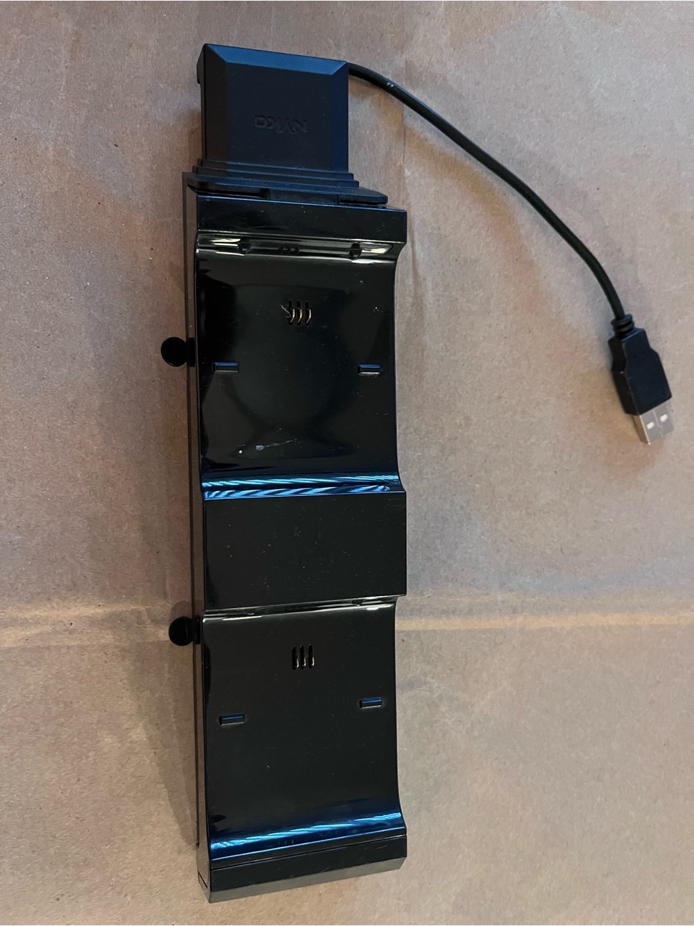 Dual USB Charging Dock for Wireless Game Controllers - Black